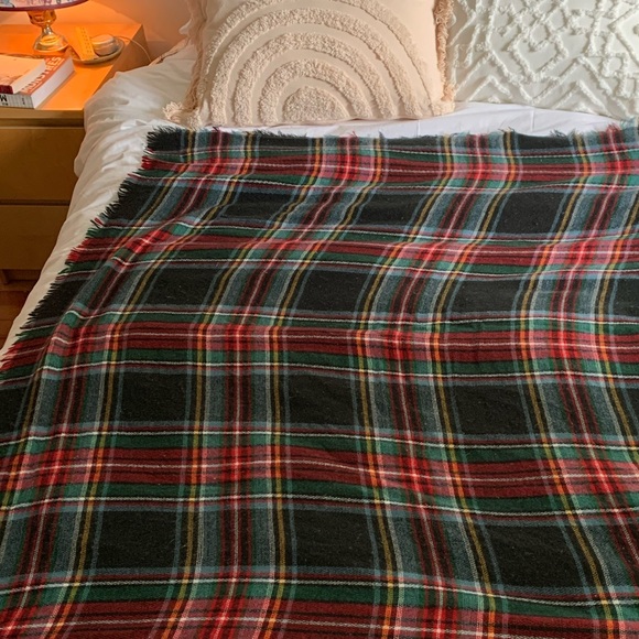 3 winter scarves - Picture 3 of 7